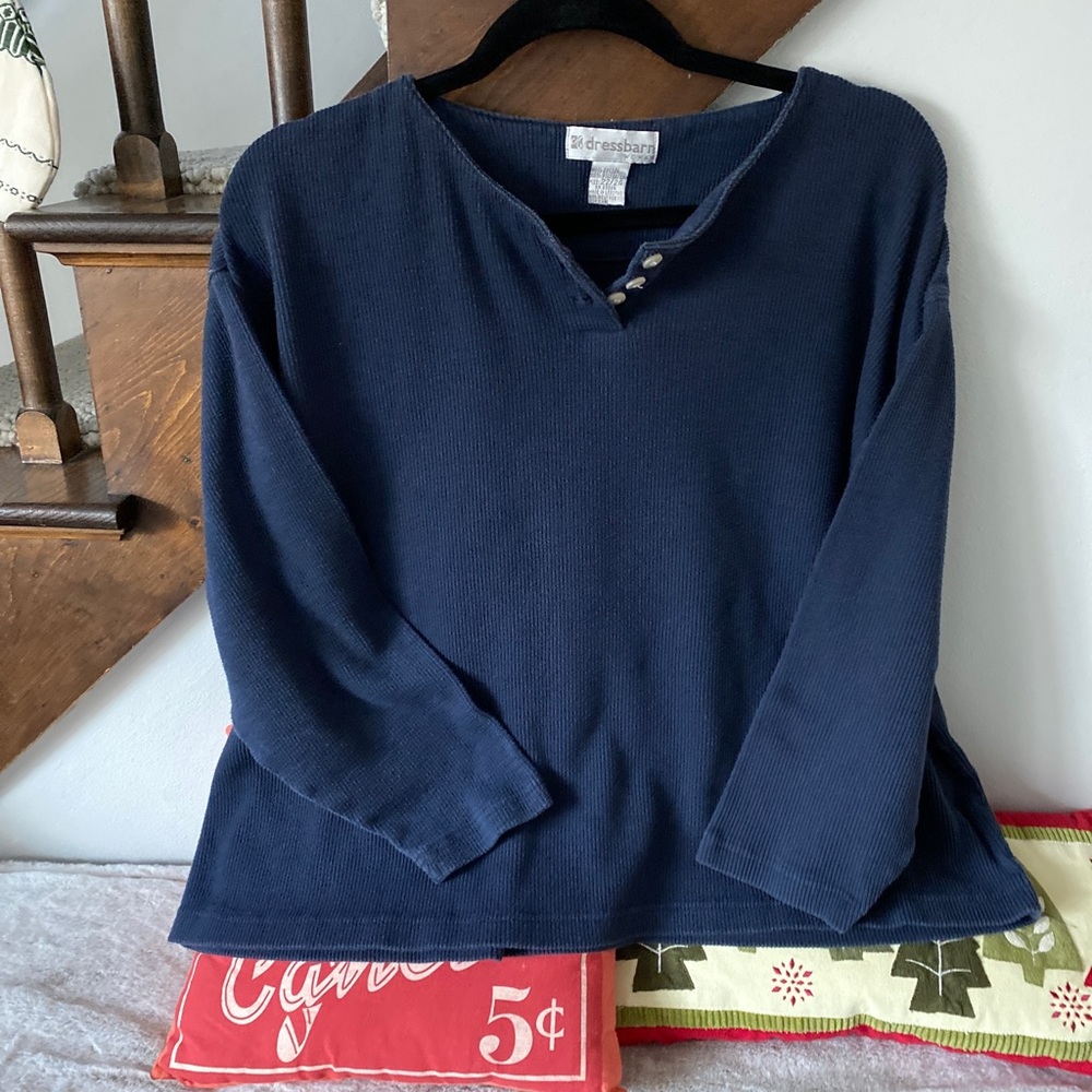 Dressbarn Plus size 22/24 navy top